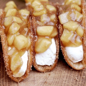 BEST RECIPE For Apple Cheesecake Tacos Download.