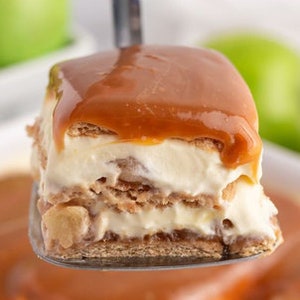 Best recipe for Caramel Apple Eclair Cake Download.