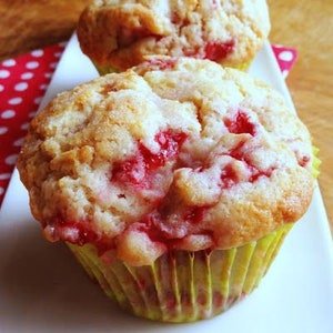 BEST Strawberries and Cream Muffins Download.