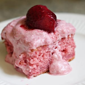 BEST RECIPE For Best Ever Strawberry Cake Download.