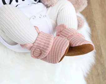 Baby Booties | Warm | Strap Closure