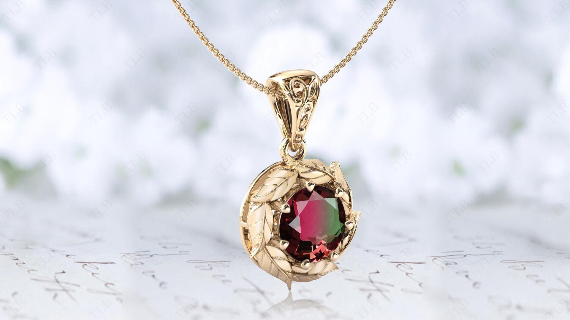 女性用スイカトルマリンペンダント ローズゴールドつる葉ネックレス
