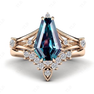 Art Deco Coffin Shaped Alexandrite Wedding Ring Set 14k Gold Alexandrite Antique Celtic Ring Set Unique Alexandrite Engagement Ring Set