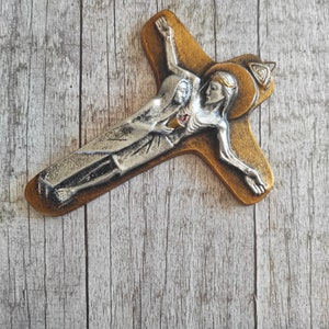 Crucifixion of Christ Crucifix Hanging Wall Plaque Cross Jesus Christ Our Lady