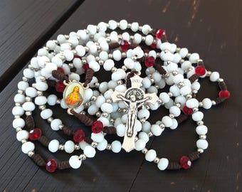 Rosario con perline di vetro lucidato a fuoco di Praga con centro crocifisso, rosario cattolico per donne e uomini, collana di preghiera con perline, regalo religioso, 50 cm, 50 cm, vetro, senza