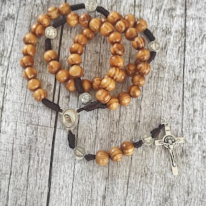 Chapelet Saint Saint Benoît Bois d&#39;olivier 5 dizaines Cadeau