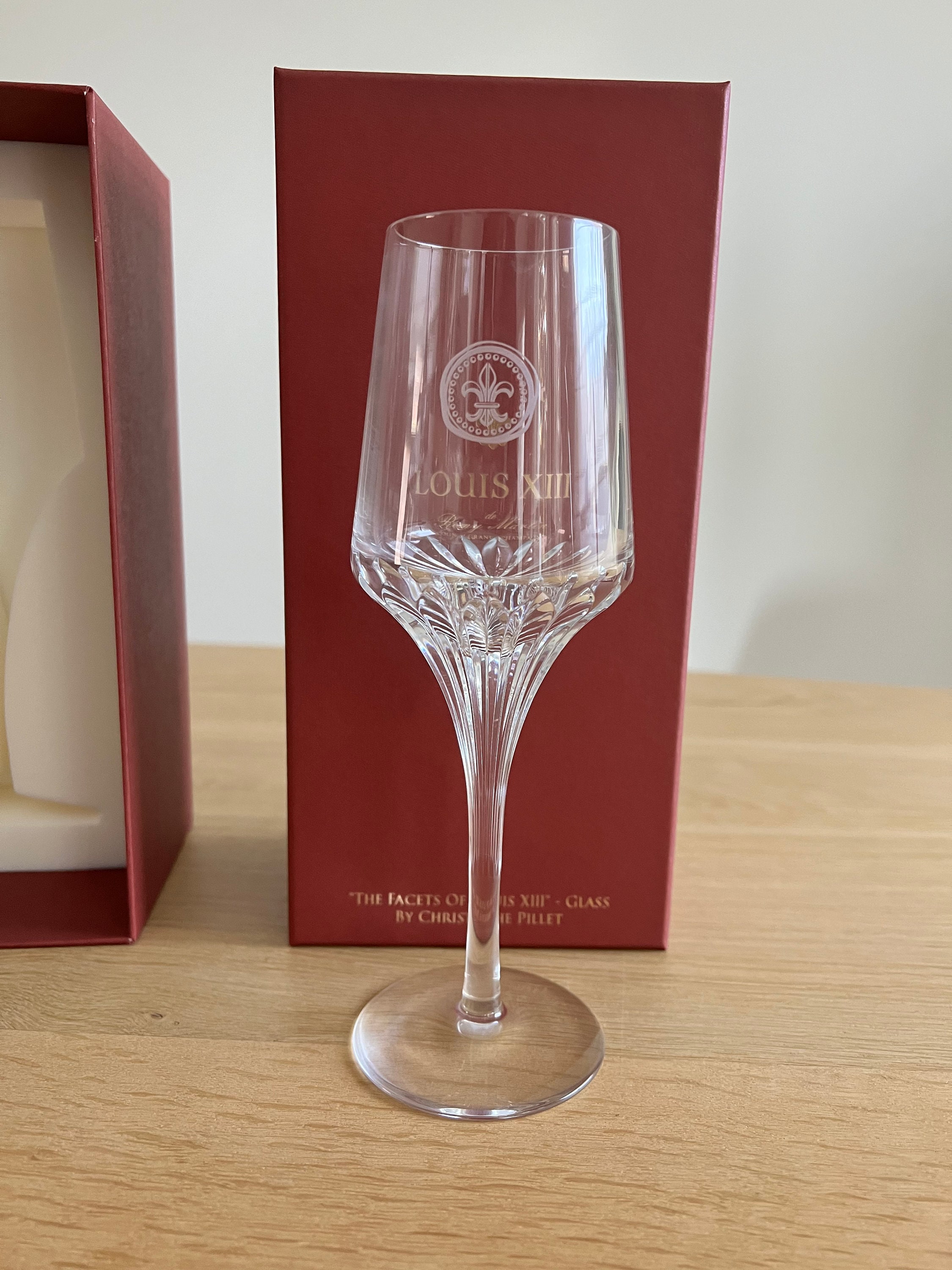 Rémy Martin - Set of 2 Louis XIII Crystal Glasses by Baccarat, as