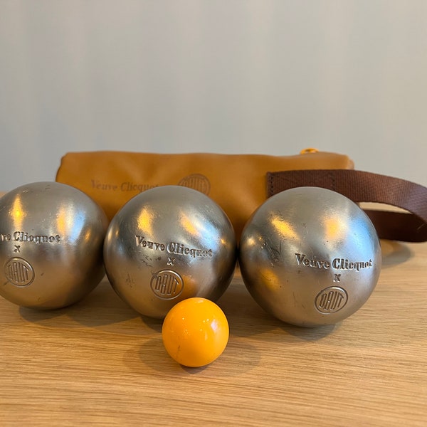 Veuve Clicquot Champagne OBUT PETANQUE BOULES Bowls Set of 3 In Leather Bag