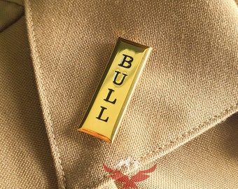 Gold Bull Ensign Collar Device: Customizable Naval Officer Keepsake