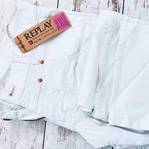 W31 L36 Replay NEW Jeans, White jeans, Distressed Jeans, Women&#39;s Jeans, Vintage jeans, Straight leg jeans, Wide leg jeans, Mid rise jeans