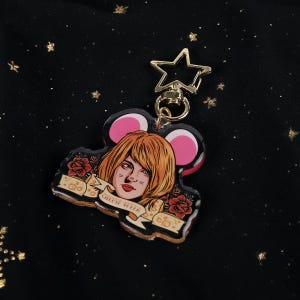 RE 4 Ashley | Keychain