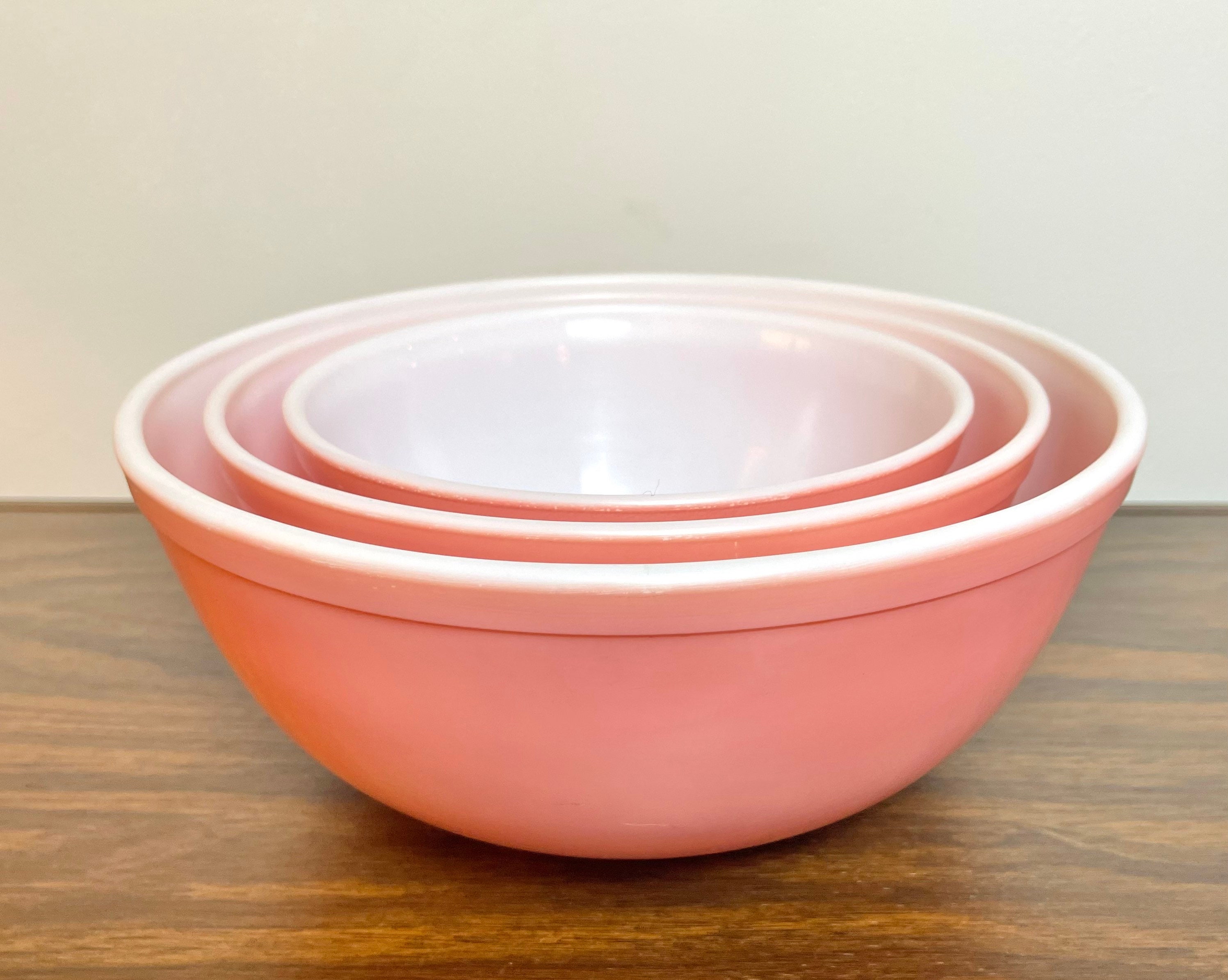 Pink pyrex top mixing bowls