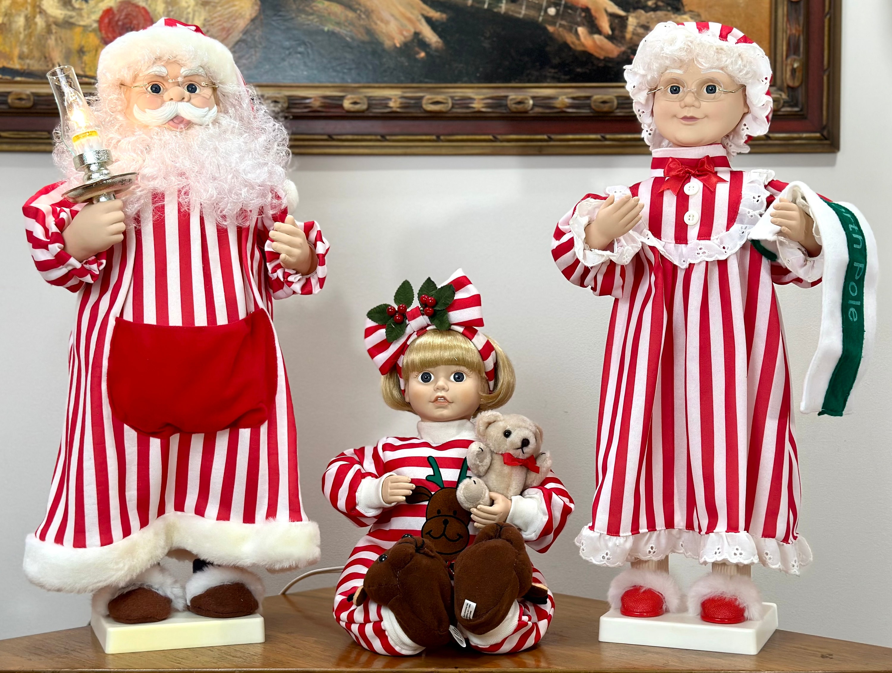 Original Telco Christmas Motion ettes Mr. Mrs. Santa Claus With Little Girl Etsy