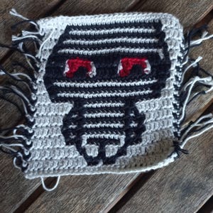 Mummy Mosaic crochet pattern by Jos Campaner