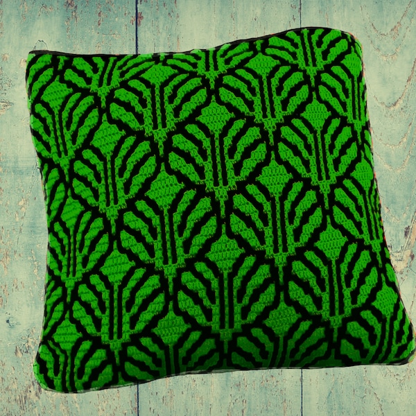 Mosaic Crochet Pattern: Geometric Leaf Design for Stylish Projects