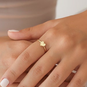 Anillos de corazón de plata, anillos minimalistas con símbolo de corazón, regalo para esposa, novia y mujer, joyería con símbolo de oro, regalo para el Día de la Madre.