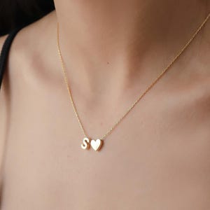 3D Herz Buchstabe Halskette, Liebeskette für Freundin, Personalisierte Namenskette Geschenk für Geliebte, Familie & Frau Geschenk für Muttertag