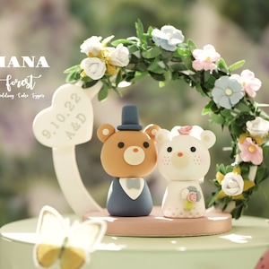 bear wedding cake topper,bride and groom cake topper,handmade couple cake topper,custom wedding cake topper,birthday cake topper,anniversary