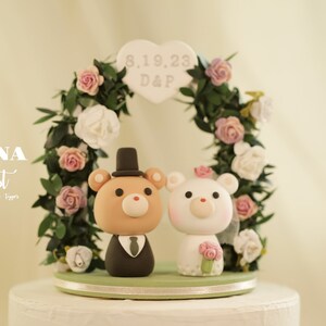 bear wedding cake topper,bride and groom cake topper,handmade couple cake topper,custom wedding cake topper,birthday cake topper,anniversary