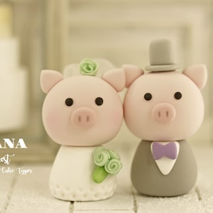 pig wedding cake topper,bride and groom piggy cake topper,piglet couple cake topper,custom wedding cake topper,birthday cake topper