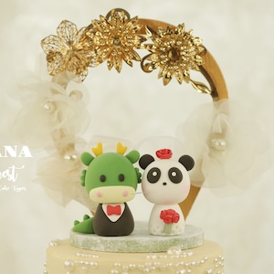 panda and dragon wedding cake topper,bride and groom cake topper,panda and dragon couple,custom cake topper,birthday cake topper
