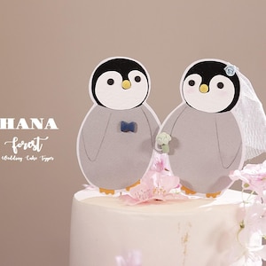penguins bride and groom cake topper,love birds couple wedding cake topper,Mr & Mrs cake topper,custom cake topper,birthday cake topper