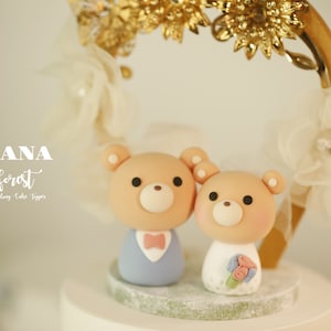 bear wedding cake topper,bride and groom cake topper,handmade couple cake topper,custom wedding cake topper,birthday cake topper,anniversary