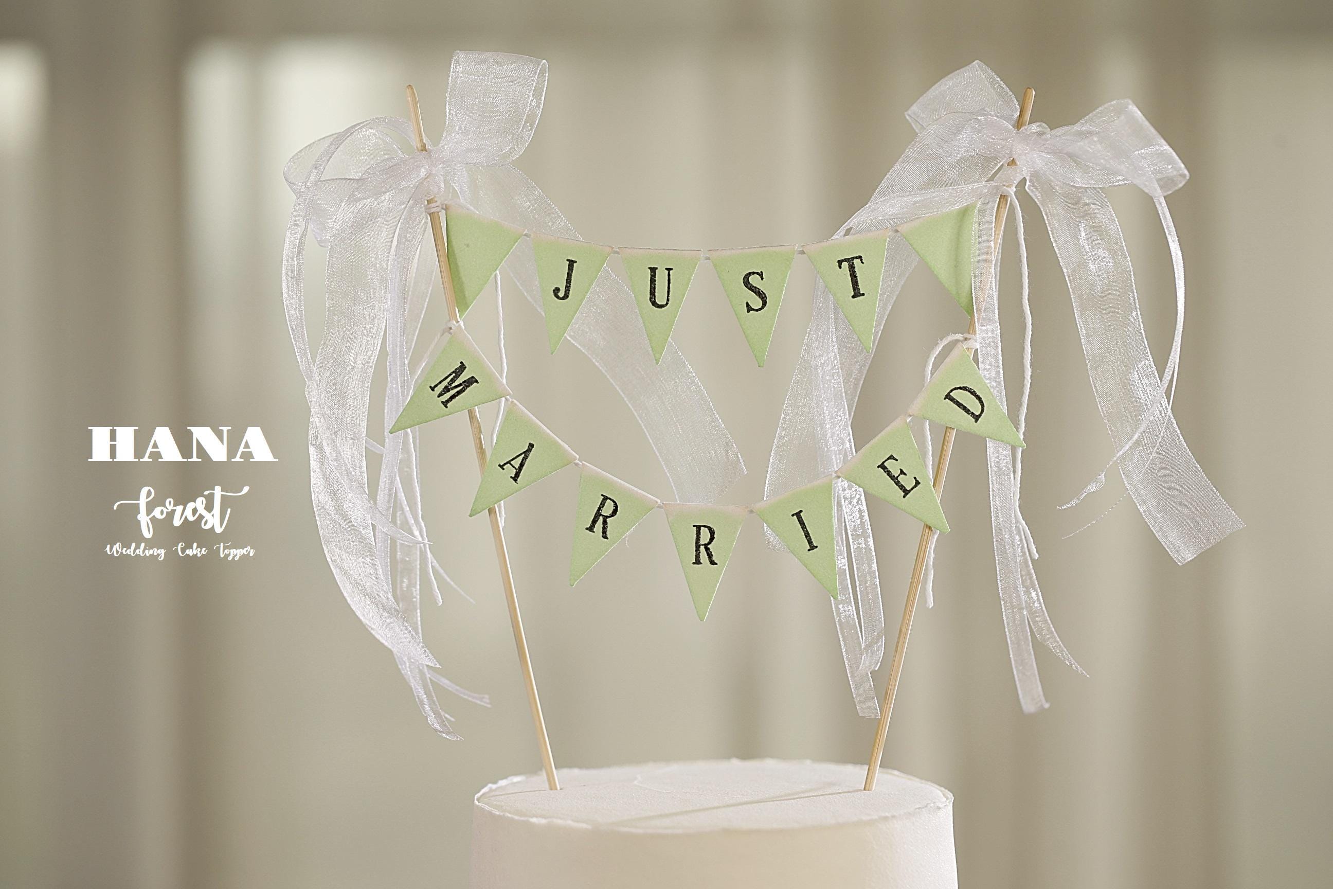 Just Married Wedding Cake Banner,Rustic wedding Cake topper,Custom Cake Bunting,Personalized Wedding Cake Topper,Cake Garland,pie topper