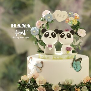 panda wedding cake topper,bride and groom cake topper,couple cake topper,custom wedding cake topper,birthday cake topper,anniversary topper