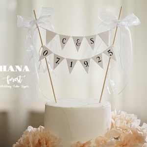 Initials date wedding cake topper,Just Married Wedding Cake Banner,Rustic wedding Cake topper,Custom Cake Bunting,Cake Garland,pie topper