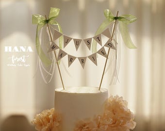 Just Married Wedding Cake Banner,Rustic wedding Cake topper,Custom Cake Bunting,Personalized Wedding Cake Topper,Cake Garland,pie topper