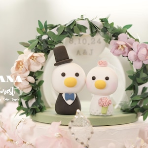 duck wedding cake topper,bride and groom cake topper,handmade couple cake topper,custom wedding cake topper,birthday cake topper,anniversary