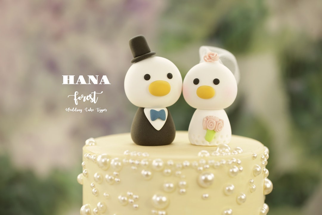 Figurine Mariés Qui S'Embrassent Avec Enfants - Décoration Gâteau Mariage Acrylique
