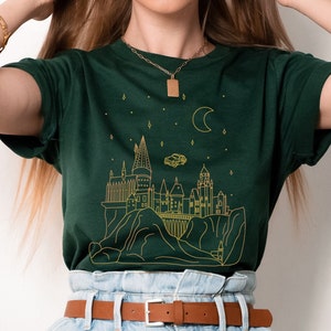 Flying Car with Castle at Night HP Shirt | Wizard School Shirt | Pottery Universal Vacation Shirt | Potterhead Gift | Potter Bookworm Shirt