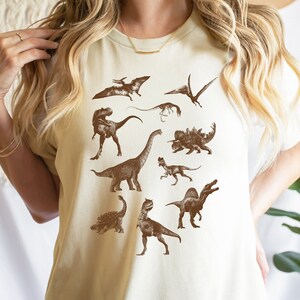 Vintage dinosaurus Shirt, Dinosaur Print Shirt, Trex Shirt, Paleontology Shirt, Prehistoric animal shirt, dinosaur gift