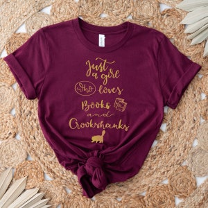 Just a girl Hermione Shirt, Potterhead Shirt, Wizard Shirt, Book lover Shirt, Christmas Shirt, Crookshanks, HP Fan, Wizard christmas gift