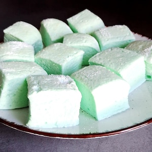 Verschiedene selbstgemachte Marshmallows