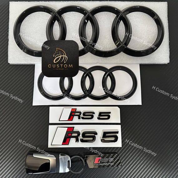 Pack Emblèmes Audi Black Edition RS5 - Calandre, Arrière Et Anneaux Originaux, Noir Brillant - Compatible