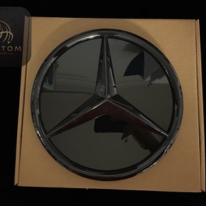 New Mercedes Front Grille 3D All Black Star Emblem Badge For 2019-2023 New A35 C CLA GLA GLB