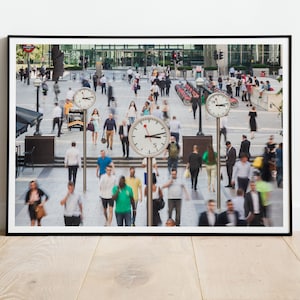 Impressão em Canary Wharf - Fotografia de rua, Marco histórico de Londres, Tela esticada, Urbano urbano, Belas artes, Arte de parede de escritório, Reuters Plaza, Espaço de trabalho