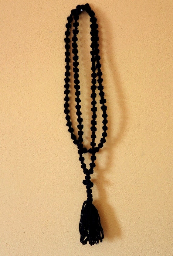 Christian 150-knot Prayer Rope 100% Wool (Black)