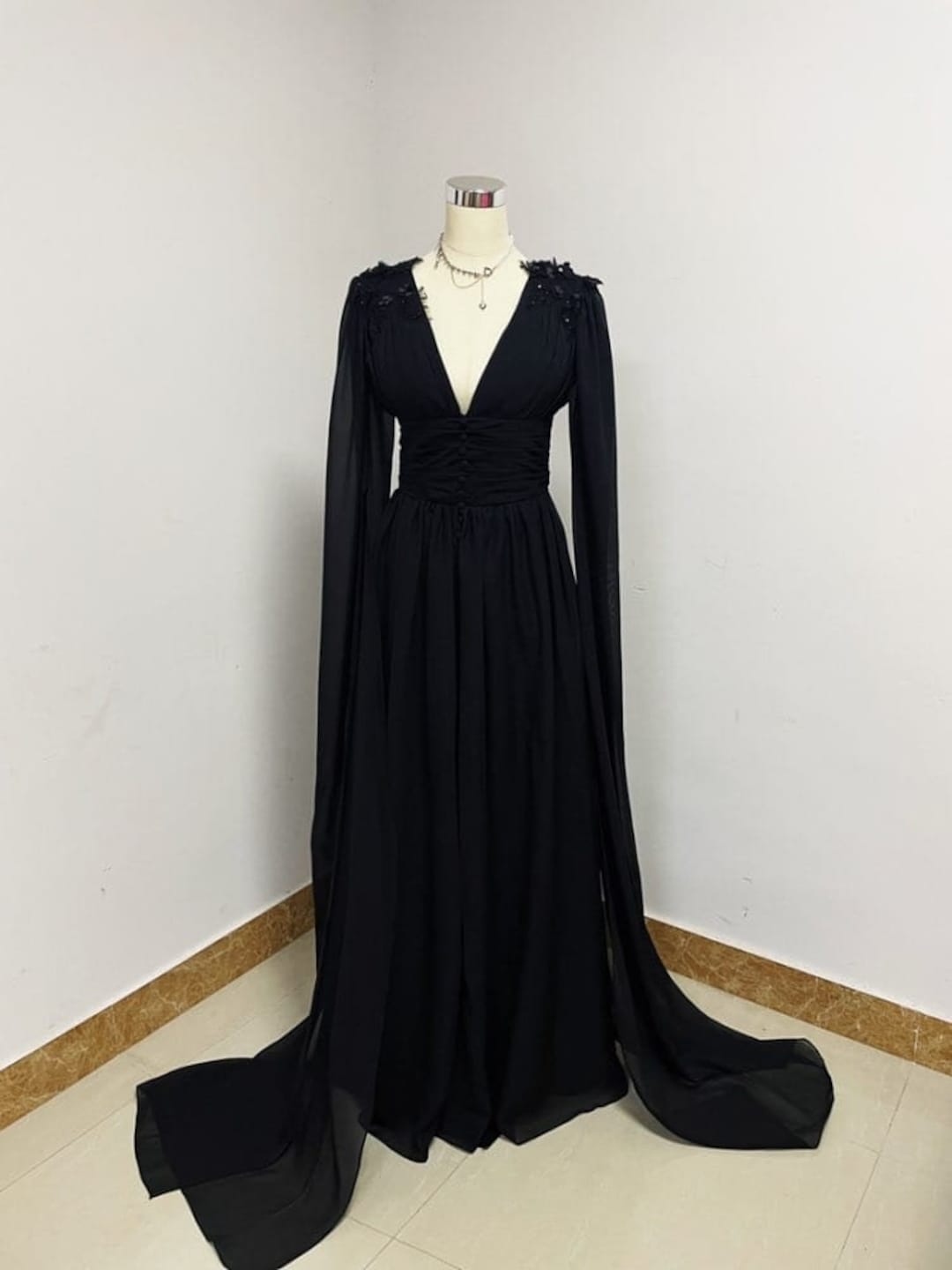 black sparkly strapless dress Long Sequin Prom Size:US size 26W quinceanera dress 2024 Pin on Wedding dresses