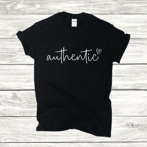 Authentisches Unisex T-Shirt