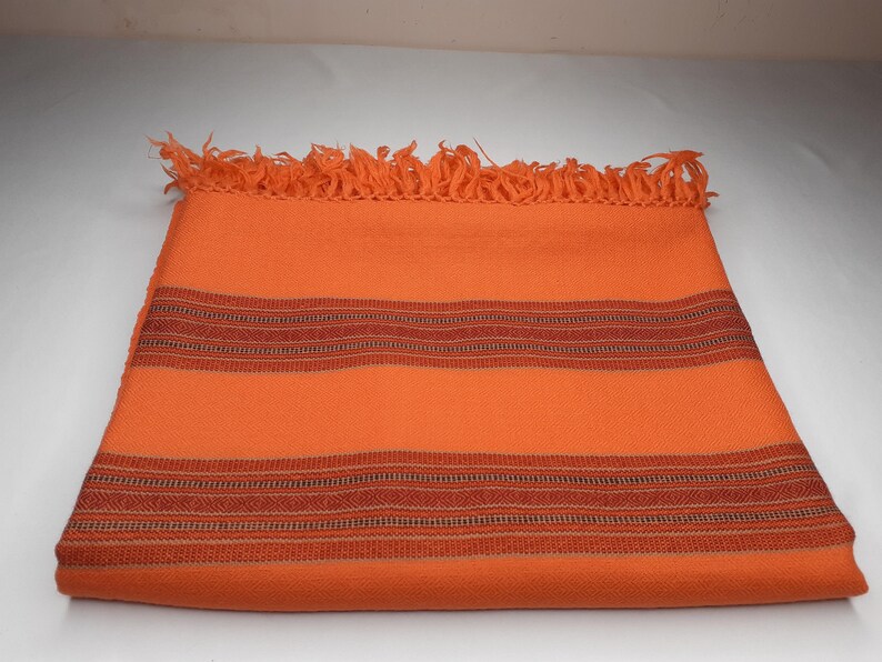 Handwoven Orange Pure Himalayan Sheep Wool Meditation Shawl,Himalayan Prayer Blanket,Kullu Shawl,Ethnic Indian Shawl,Wool Prayer Wrap Bild 9