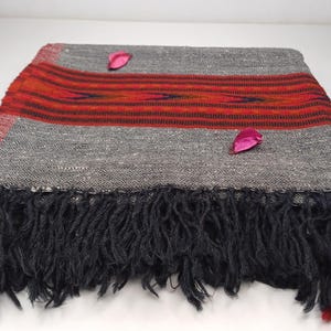 Handwoven Light Grey Ethnic Pure Himalayan Yak Wool Blanket,Yak Meditation Shawl,Yak Wool Scarf,Himalayan Yak Wrap,Indian Yak Wool shawl