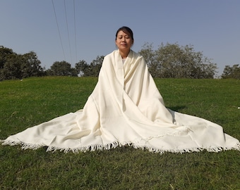 Large Handwoven White Pure Himalayan Sheep Wool Meditation Shawl,Himalayan Prayer Blanket,Kullu Shawl,Ethnic Indian Shawl,Wool Prayer Wrap