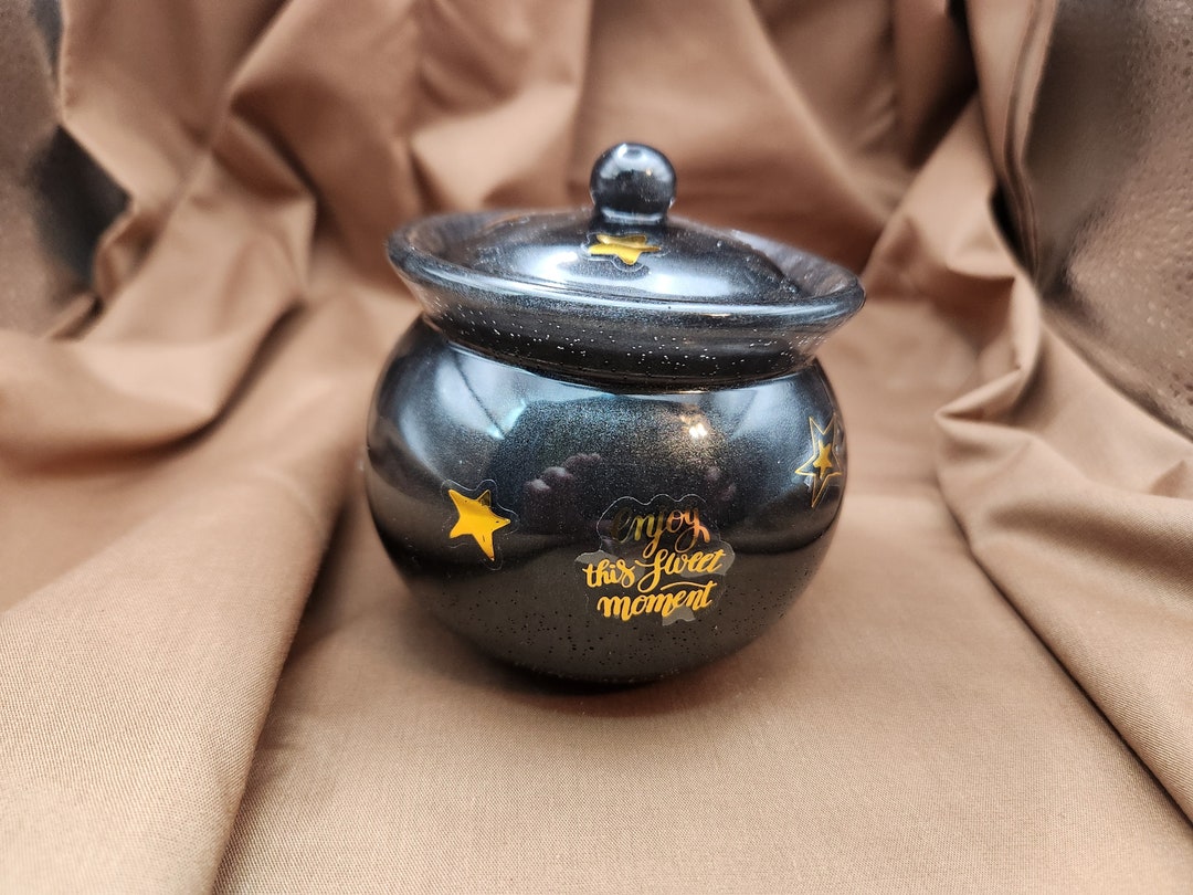 Holographic Black Candy Dish Premium Resin, Mirror Shine, Sophisticated