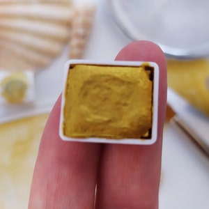 Handmade Iriodin Gold Watercolor Paint