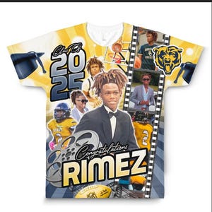以下が含まれることがあります： 黄色と青色の卒業Tシャツで、フィルムストリップのデザインが施されています。シャツには「Class of 2025」と「Congratulations Rimez」の文字が書かれています。シャツには、タキシードを着た若い男性やその他の人々の写真も写っています。