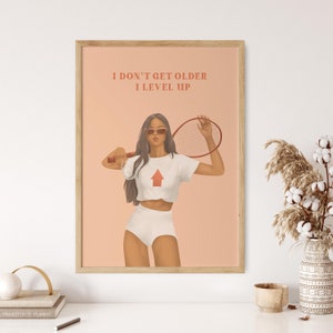 Cartel feminista Level Up con cita empoderadora - Descargar póster vertical A3, A4, A5, A6